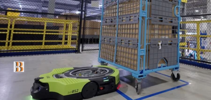 You are currently viewing Amazon Launches a Fully Autonomous Warehouse Robot
